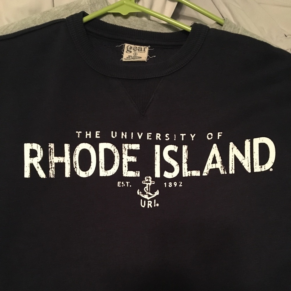 URI dark blue crew neck sweatshirt